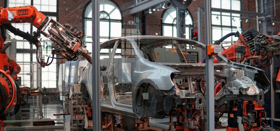 Booming automotive industry in Central and Eastern Europe – car manufacturers expanding in CEE region"