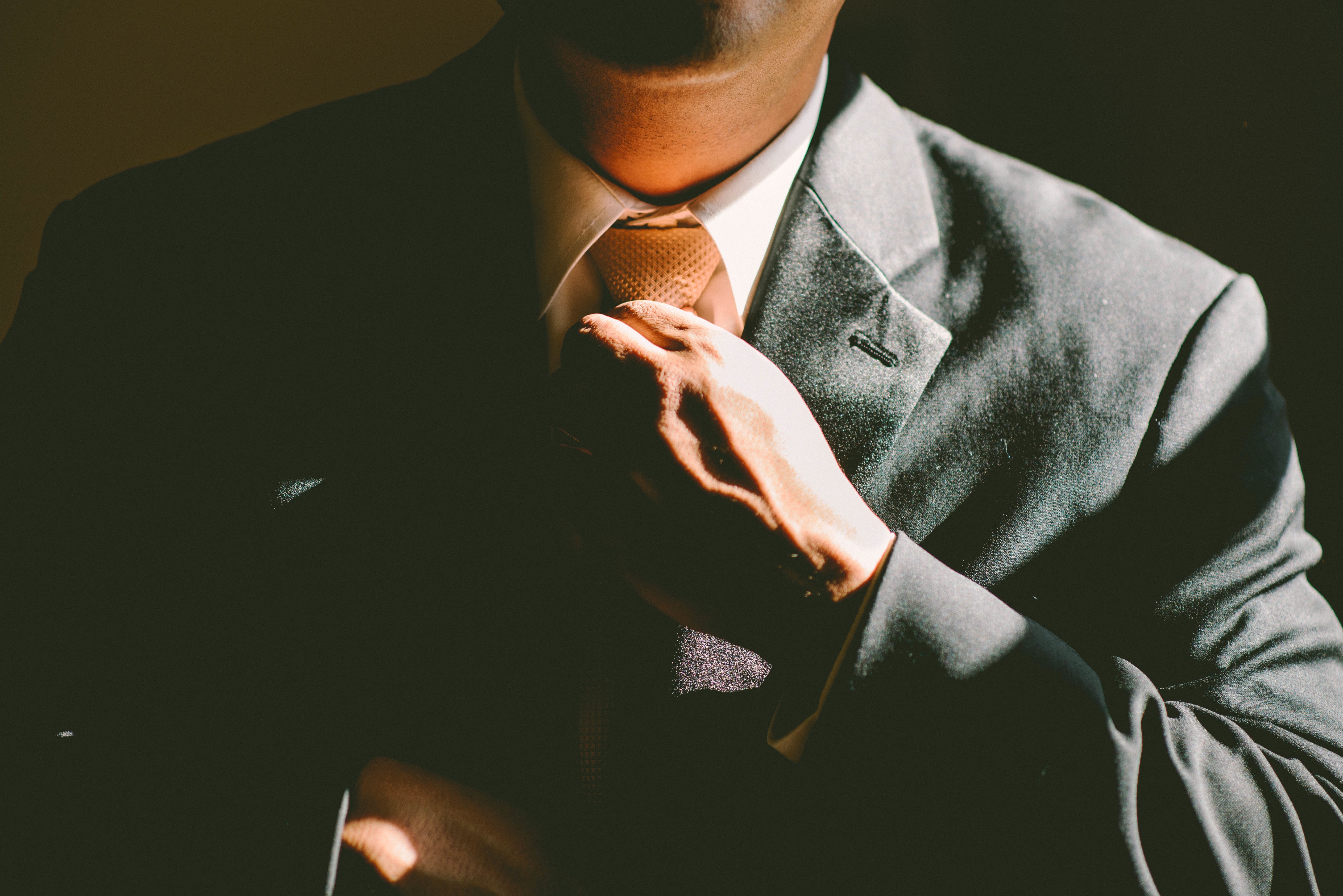 A man in a suit and a tie