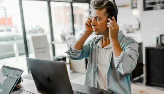 Technology companies thriving during pandemic – emerging tech trends shaping the future of business