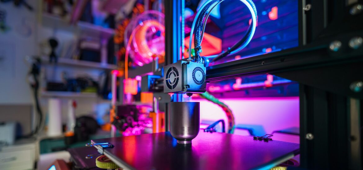 Industry 4.0 – digital transformation of industrial manufacturing with IoT and big data analytics