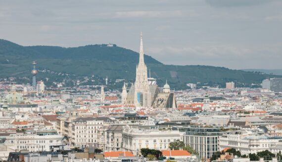 Austria VAT exemption for small entrepreneurs – new rules for businesses under €30,000 turnover