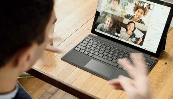 Tech community combatting coronavirus through video conferencing